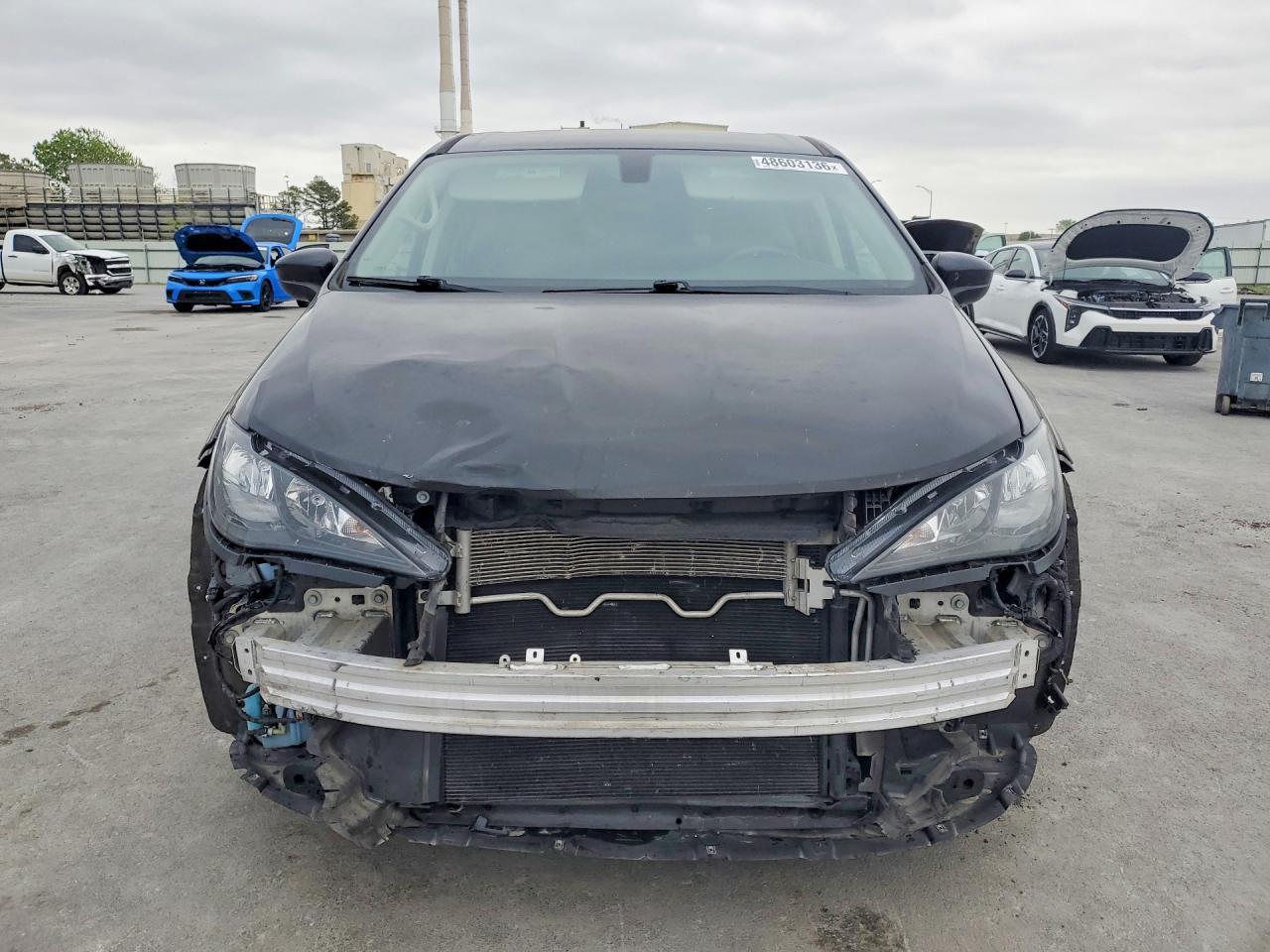 2020 CHRYSLER Voyager