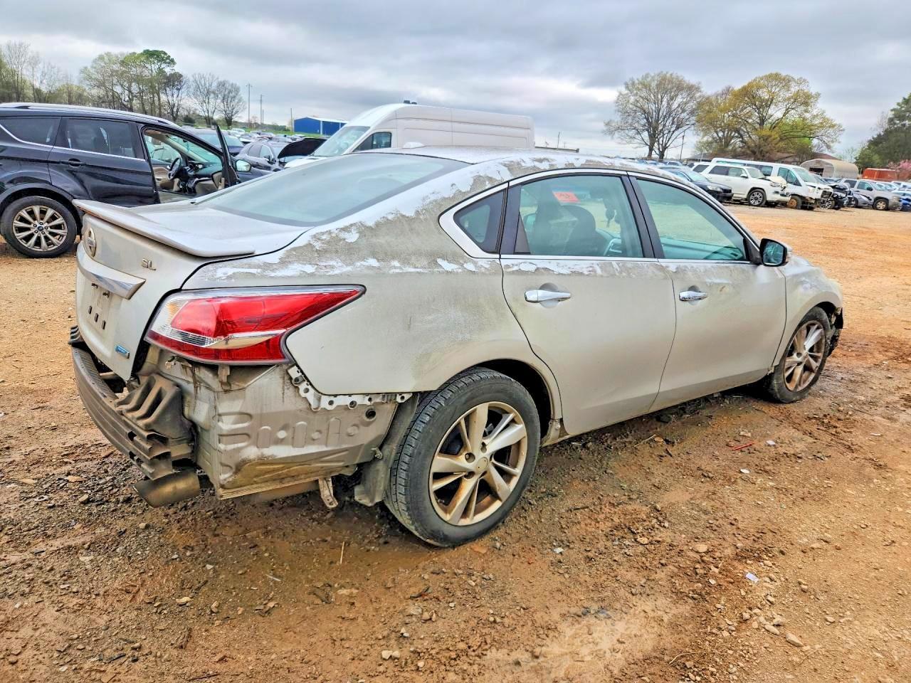 2014 NISSAN ALTIMA