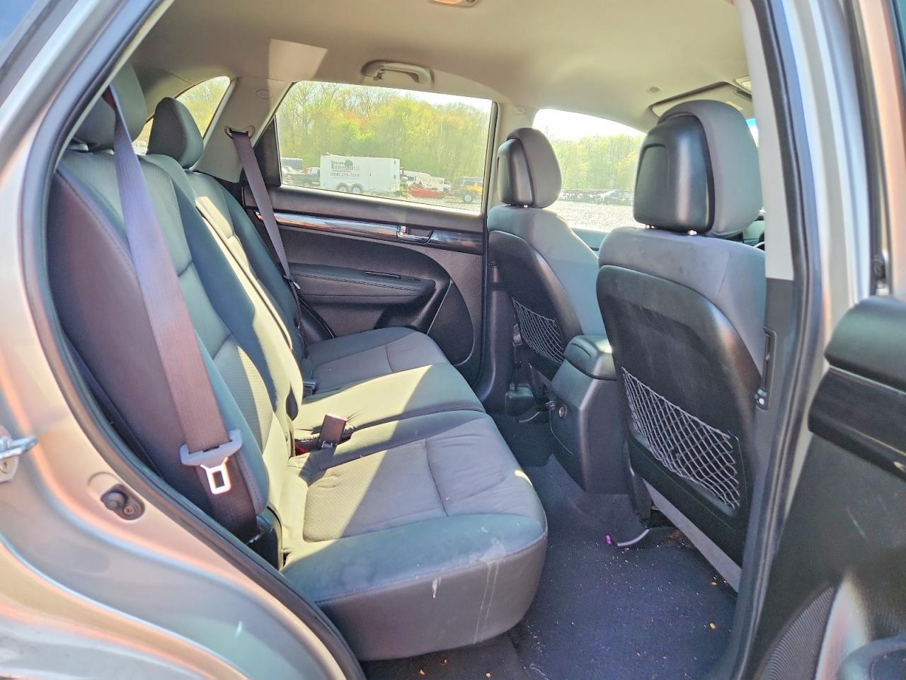 2013 KIA SORENTO