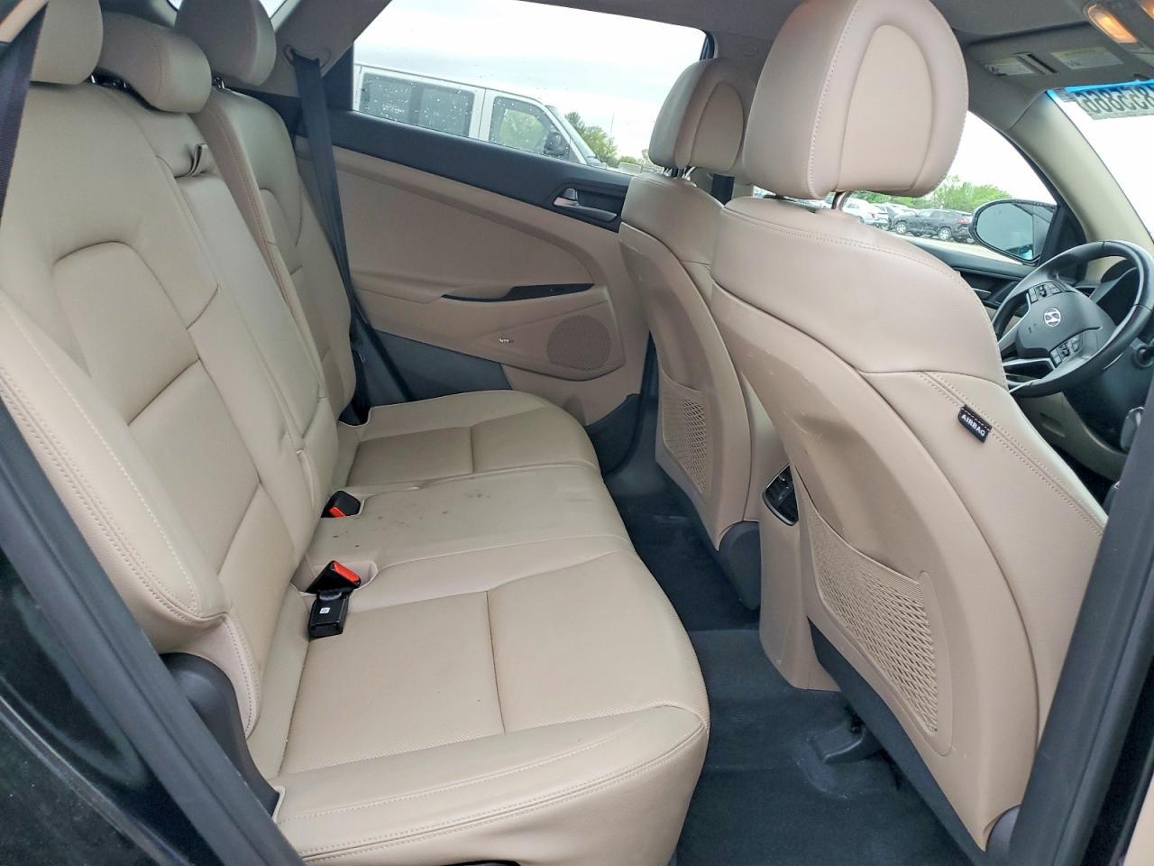 2017 HYUNDAI TUCSON