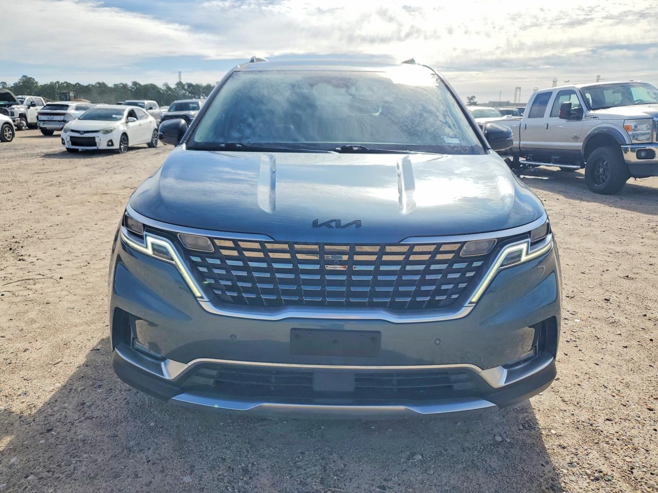 2022 KIA Carnival
