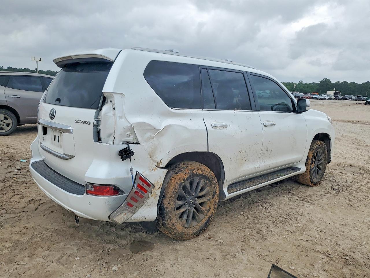 2023 LEXUS GX 460