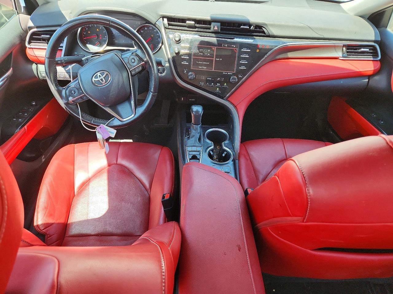 2020 TOYOTA CAMRY