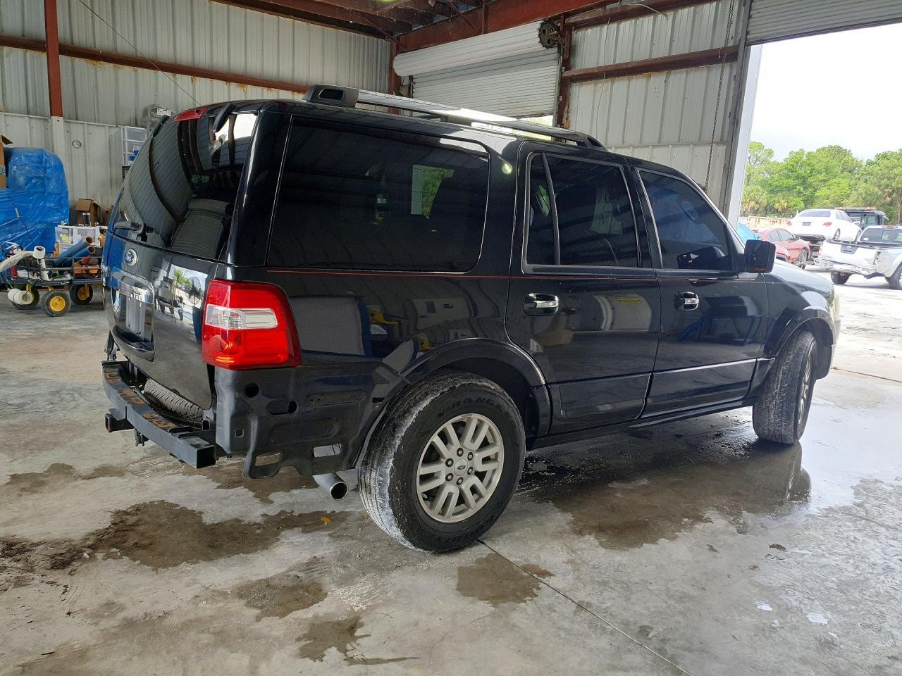 2014 FORD Expedition