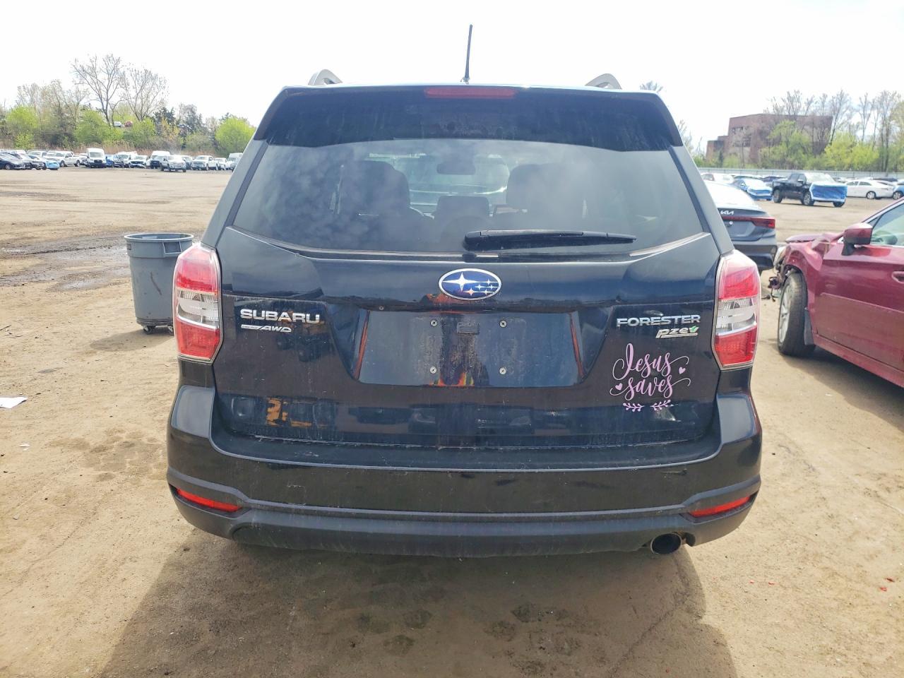2015 SUBARU FORESTER