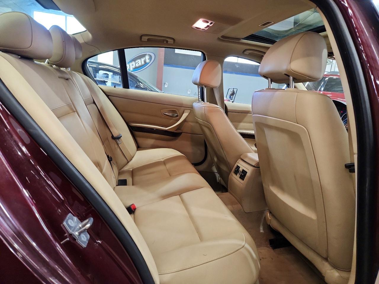 2010 BMW 3 SERIES