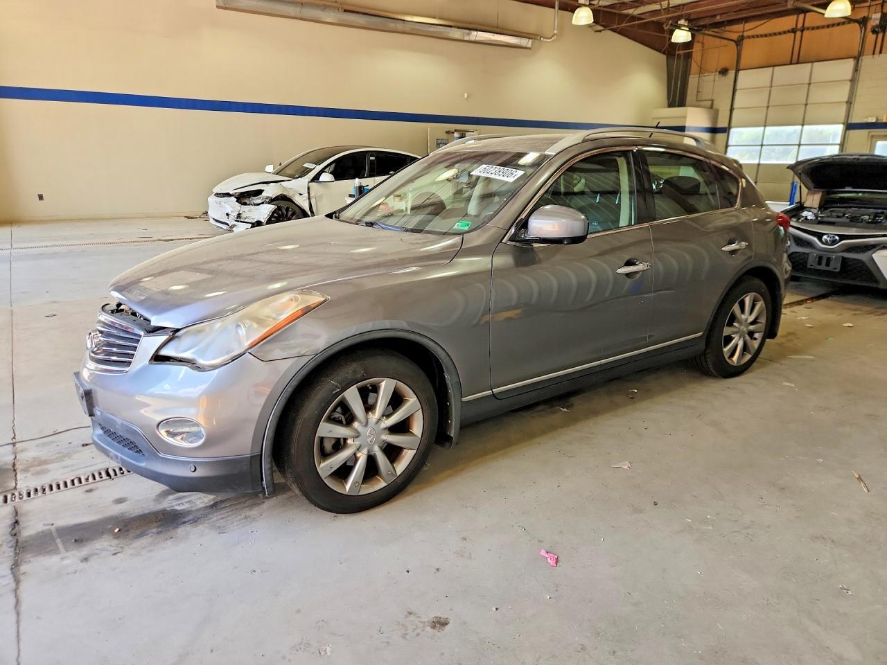2013 INFINITI EX37