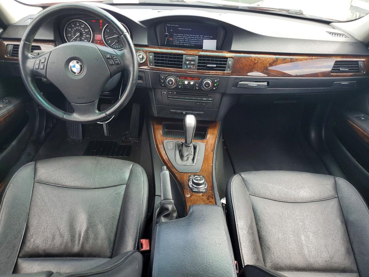 2011 BMW 3 SERIES
