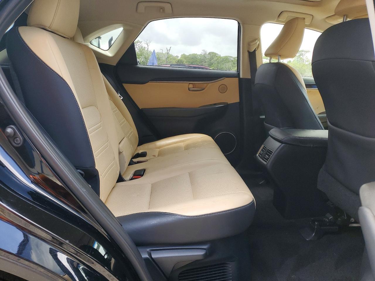 2015 LEXUS NX 200T