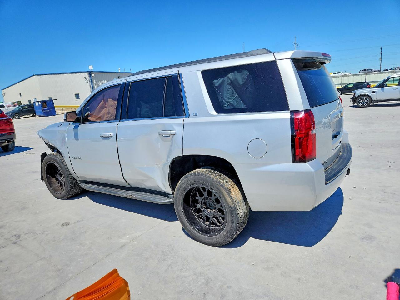 2016 CHEVROLET Tahoe
