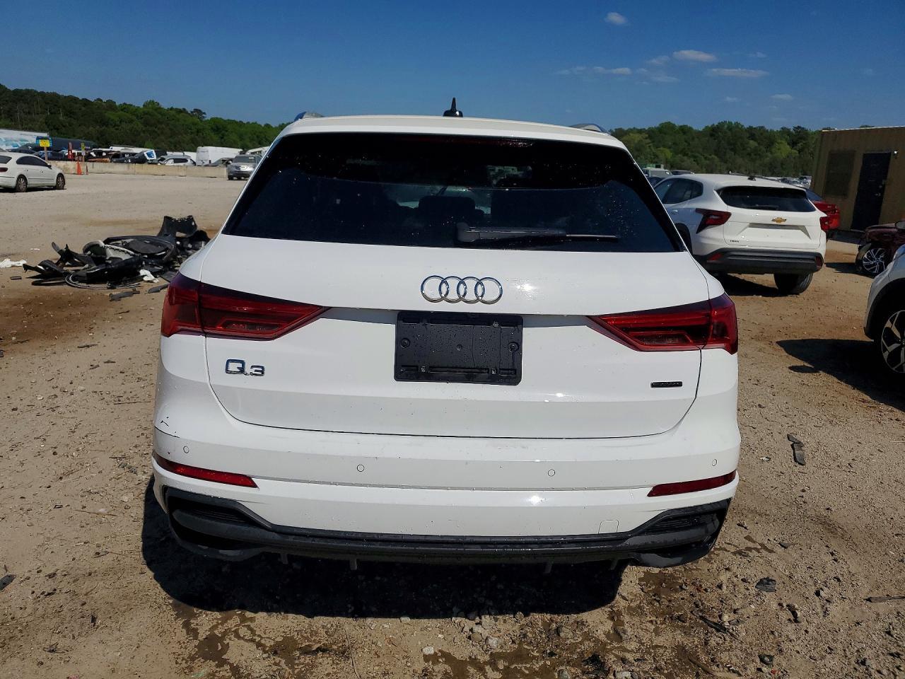 2025 AUDI Q3