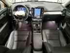 2026 VOLVO XC40