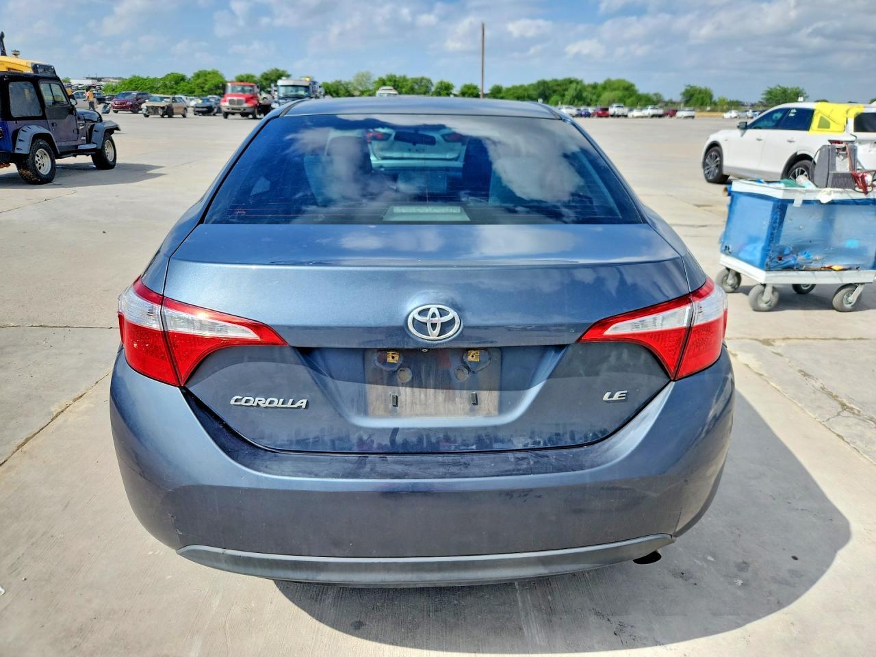2015 TOYOTA COROLLA