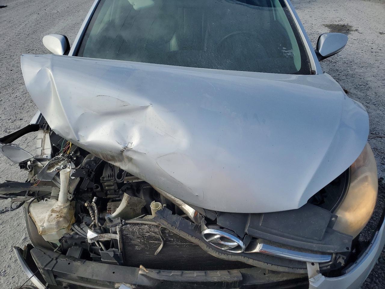 2011 HYUNDAI ELANTRA
