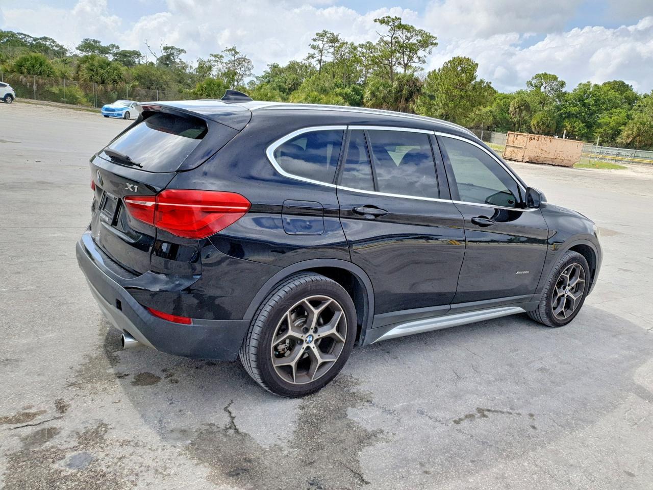 2016 BMW X1