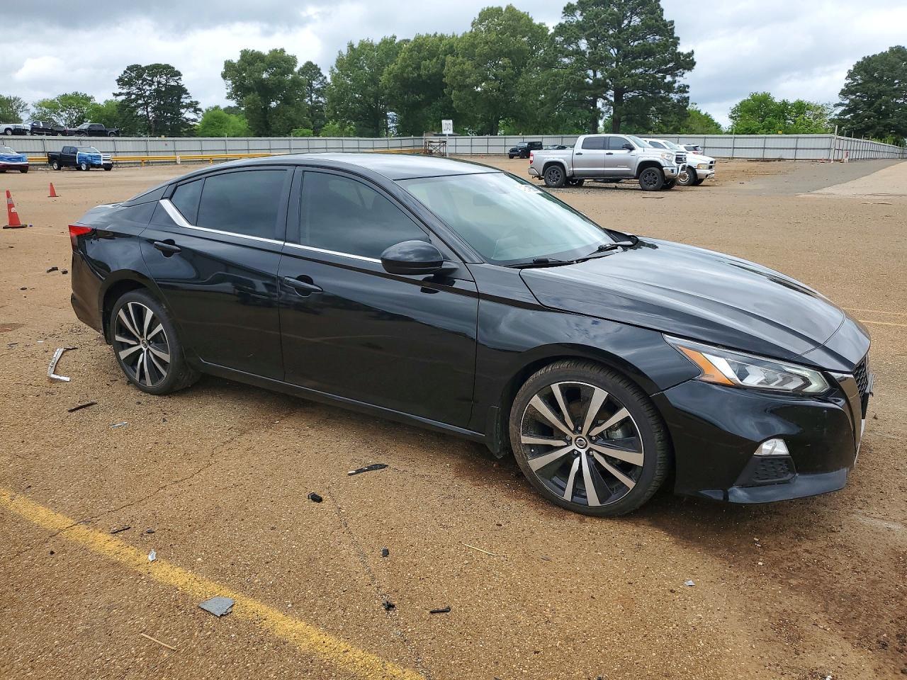 2022 NISSAN ALTIMA