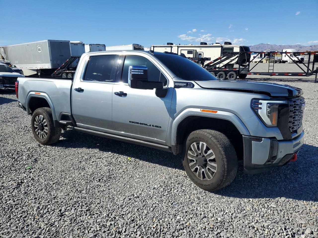 2025 GMC Sierra