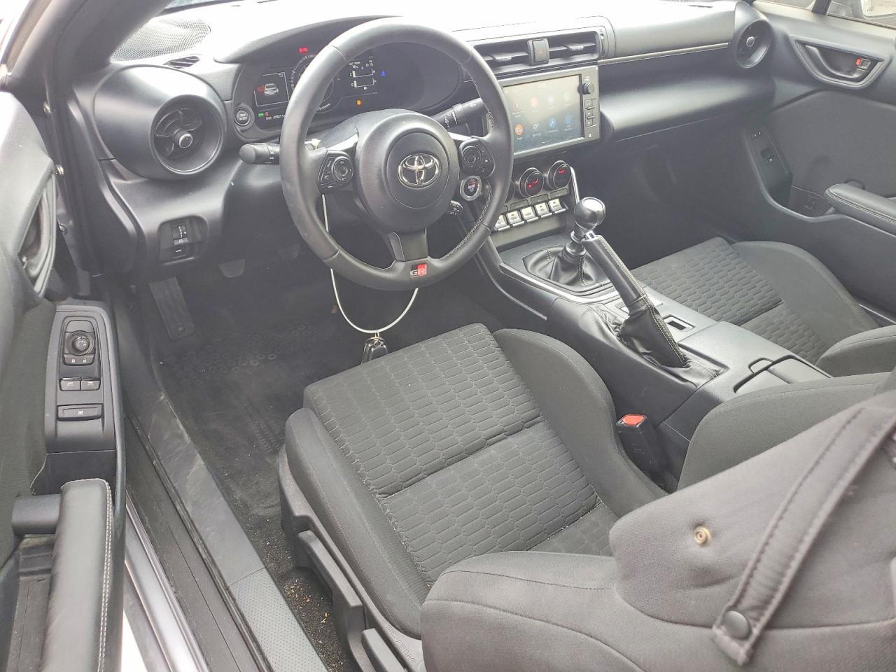 2024 TOYOTA GR 86
