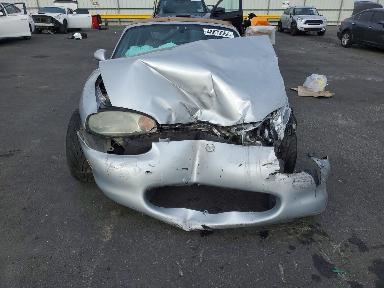 2000 MAZDA MX-5 Miata