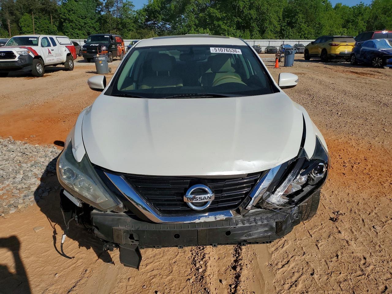 2017 NISSAN ALTIMA