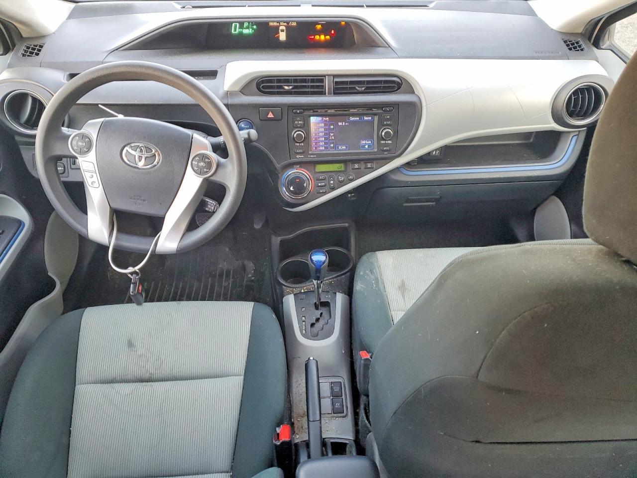 2012 TOYOTA Prius c