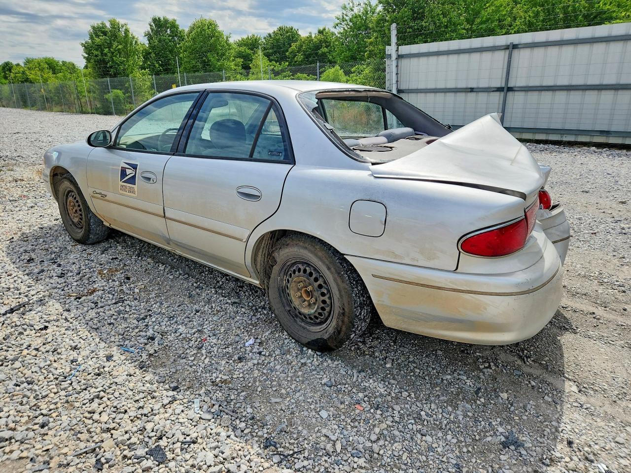 2002 BUICK Century