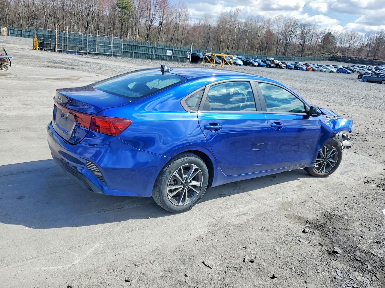 2023 KIA FORTE