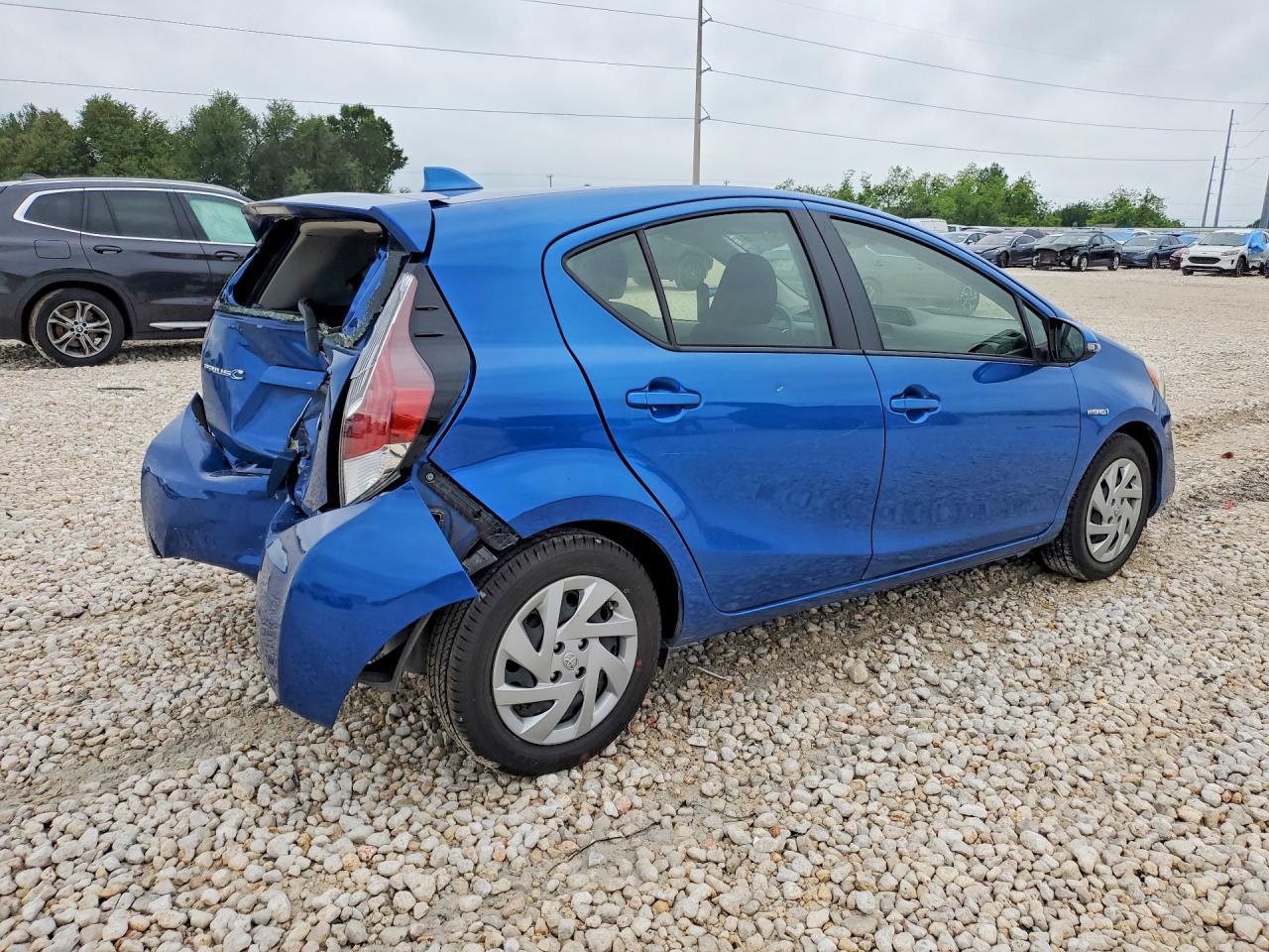 2015 TOYOTA Prius c