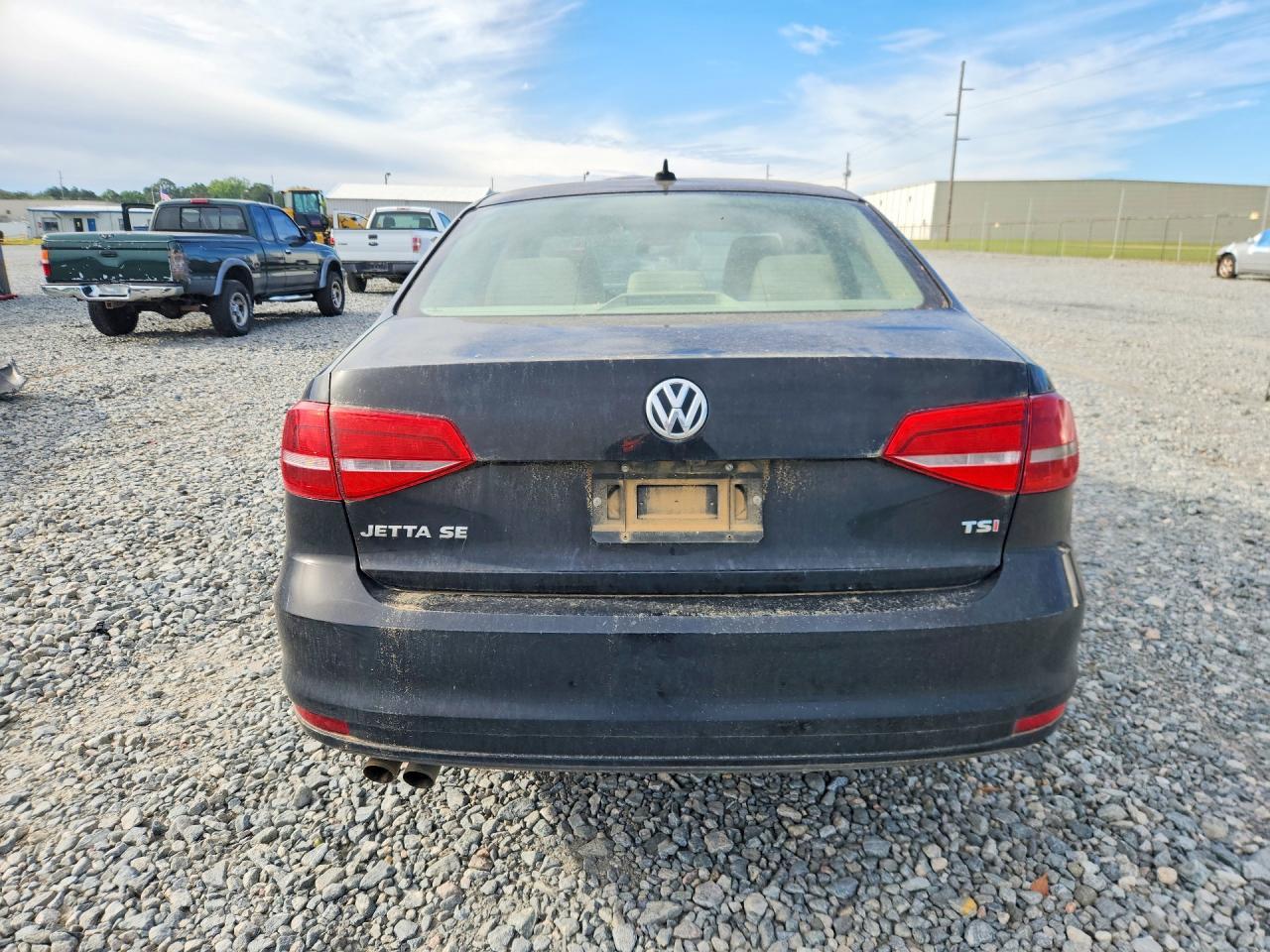 2015 VOLKSWAGEN JETTA