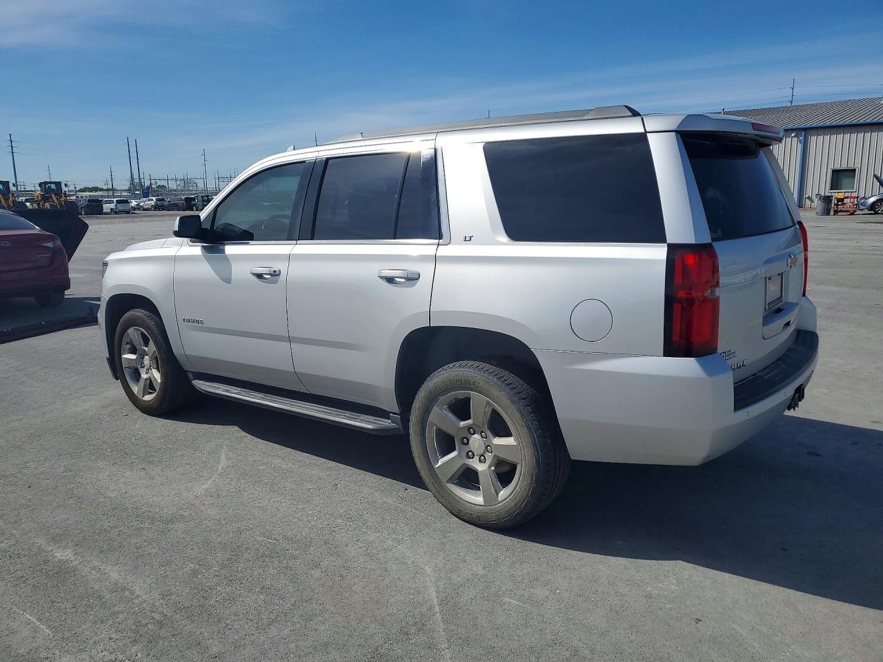 2016 CHEVROLET Tahoe