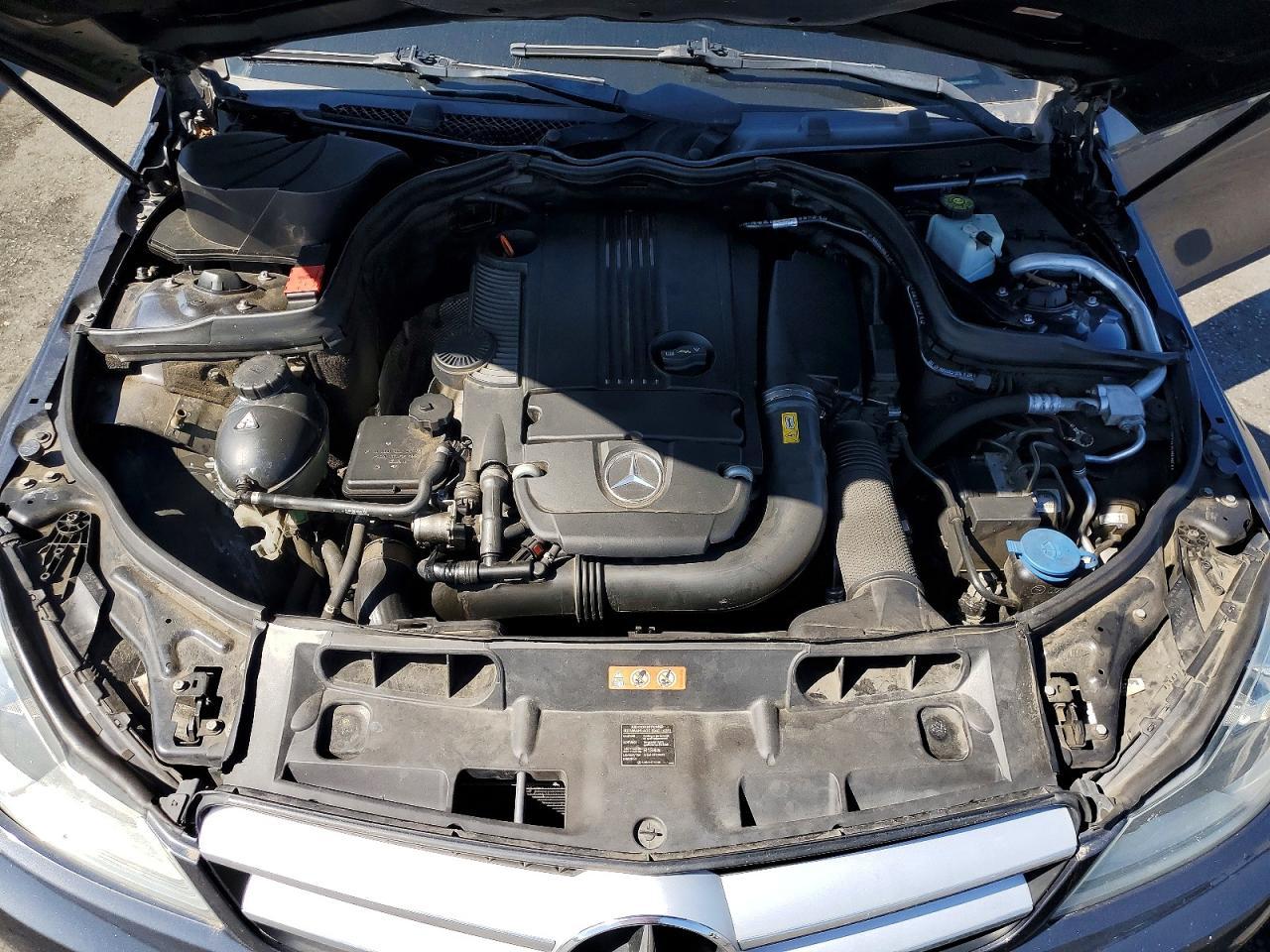 2012 MERCEDES-BENZ C-CLASS