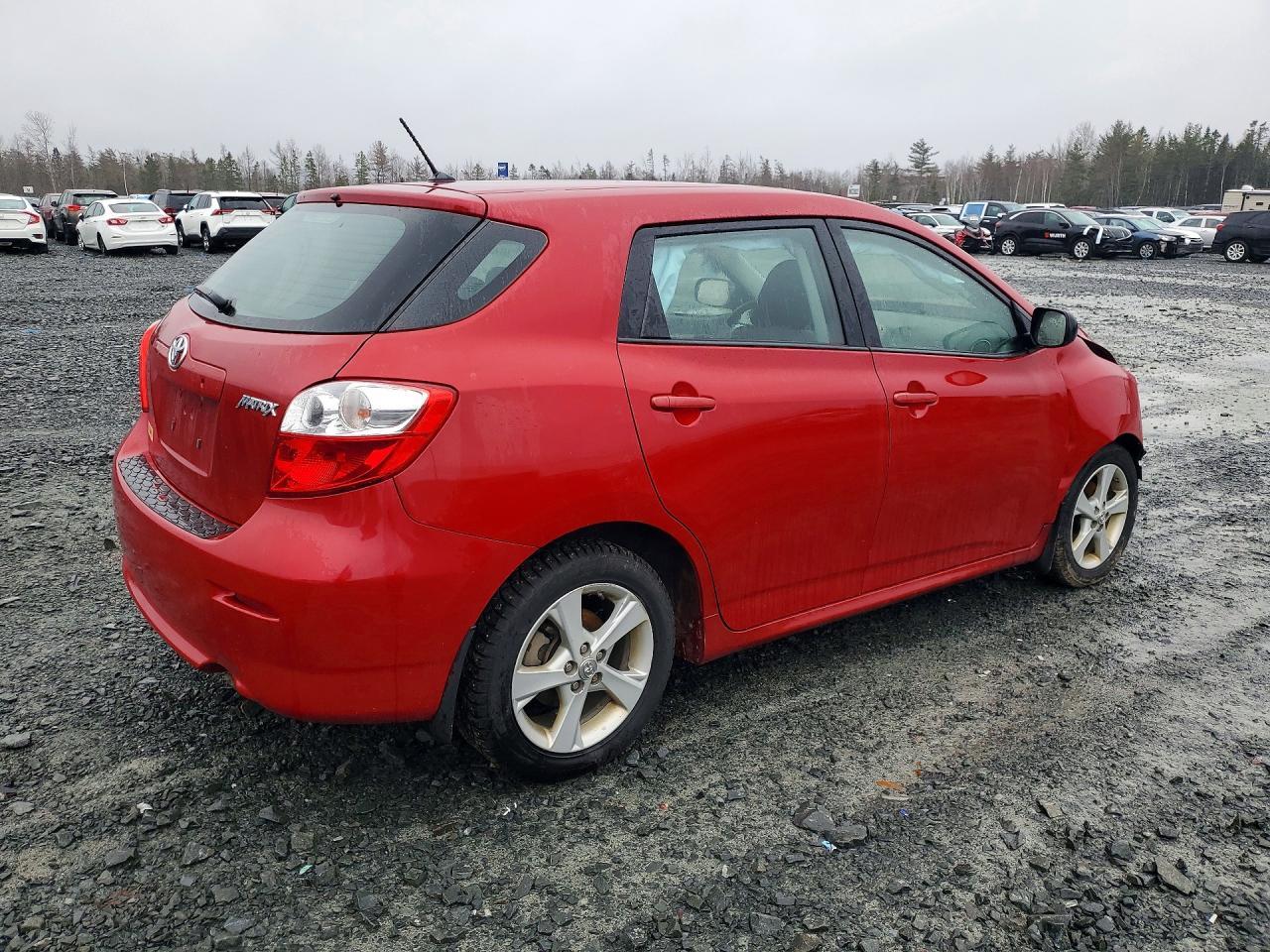 2013 TOYOTA MATRIX
