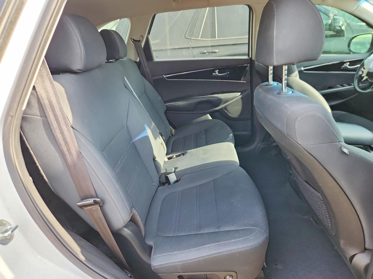 2020 KIA SORENTO