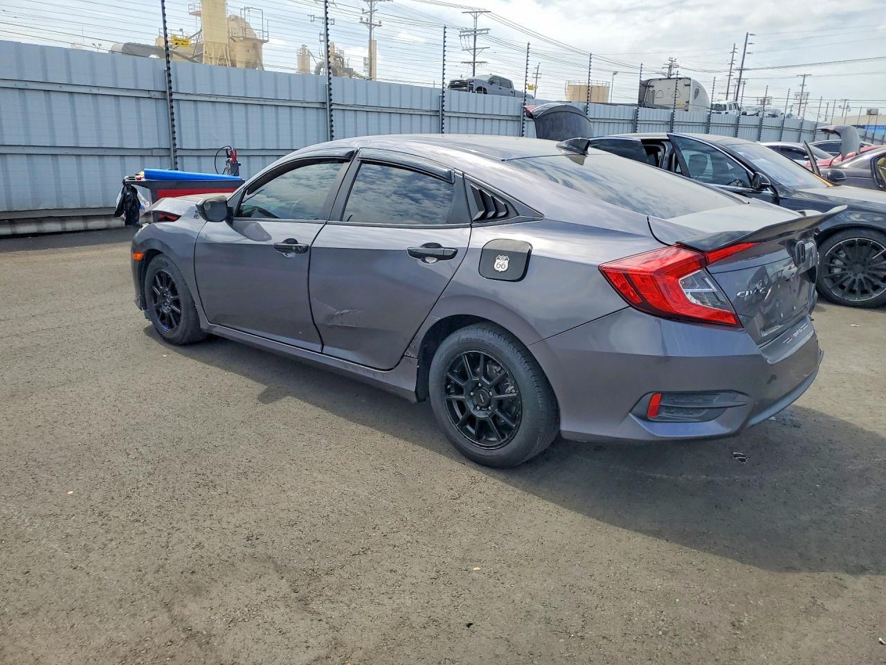 2018 HONDA CIVIC