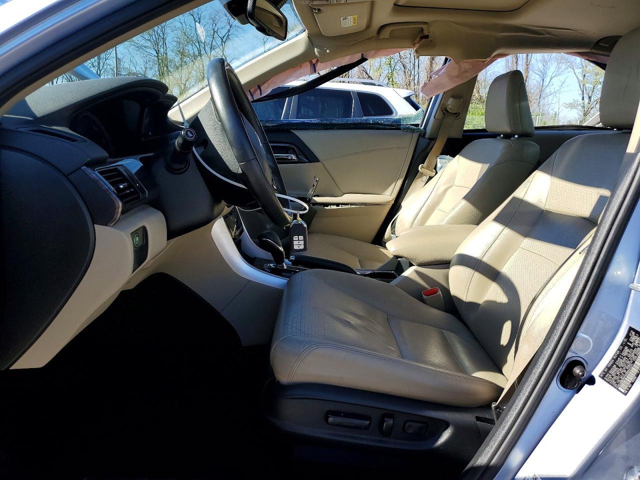 2017 HONDA ACCORD
