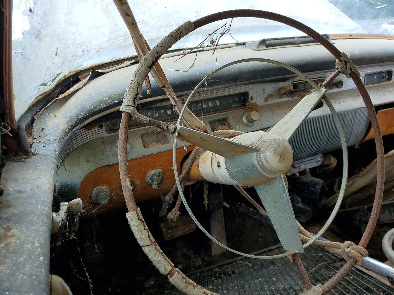 1956 BUICK Oncore