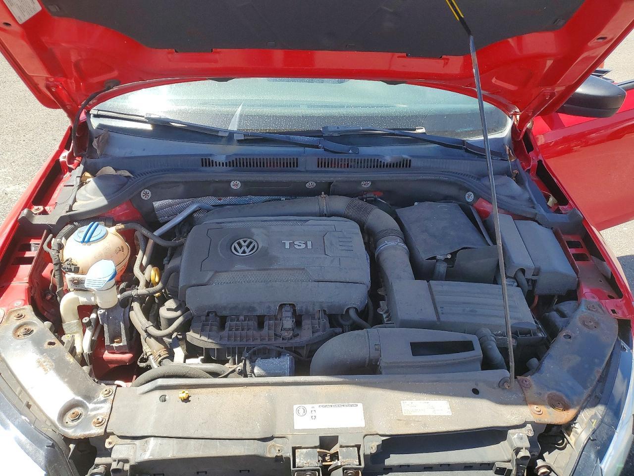 2016 VOLKSWAGEN JETTA