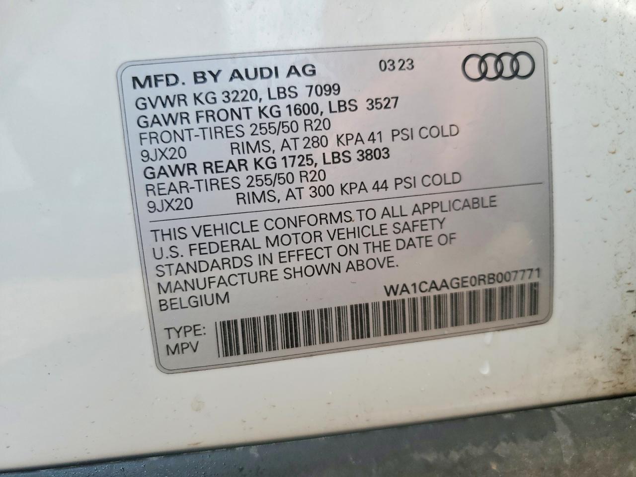 2024 AUDI Q8