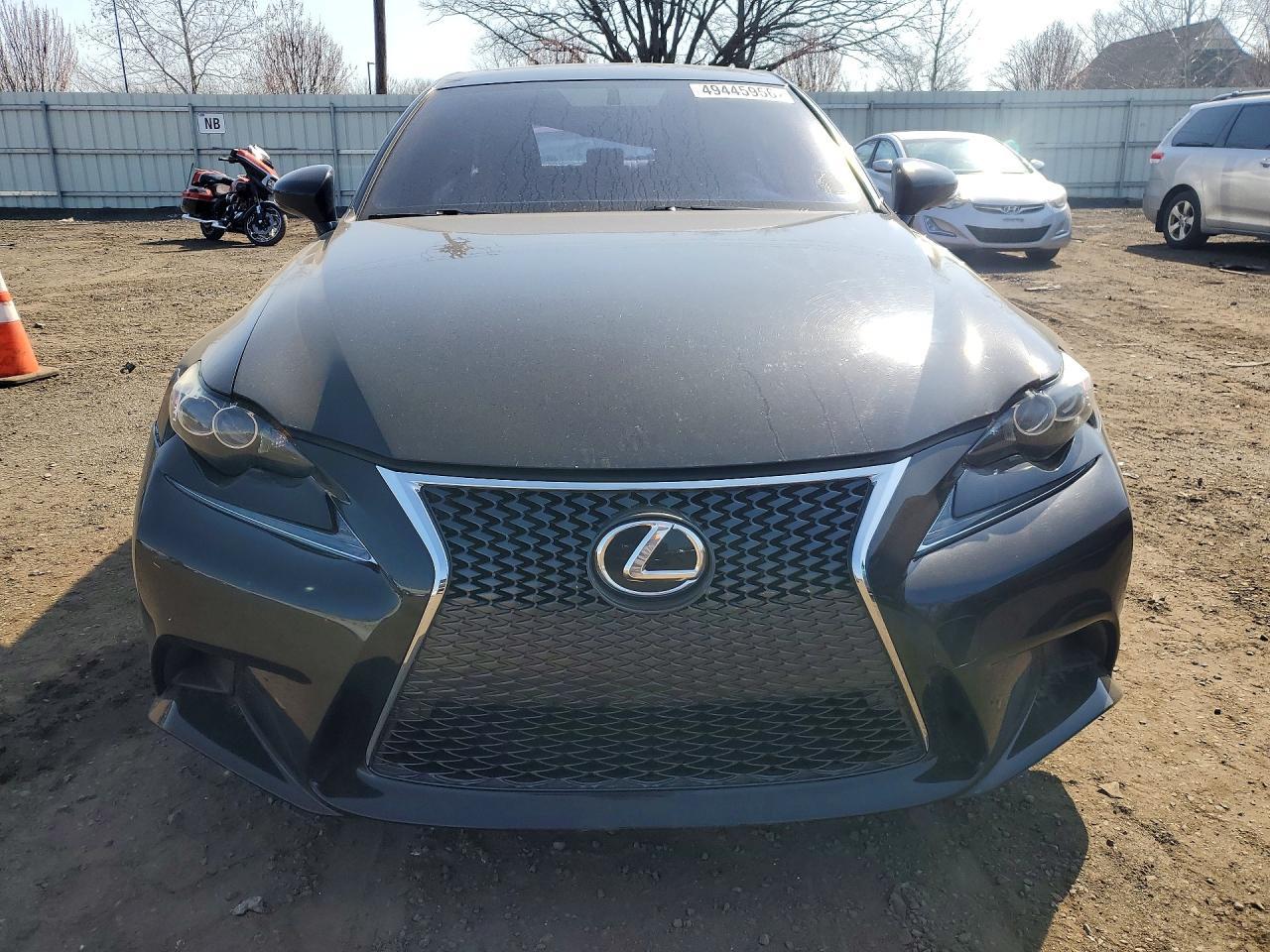 2016 LEXUS IS 300