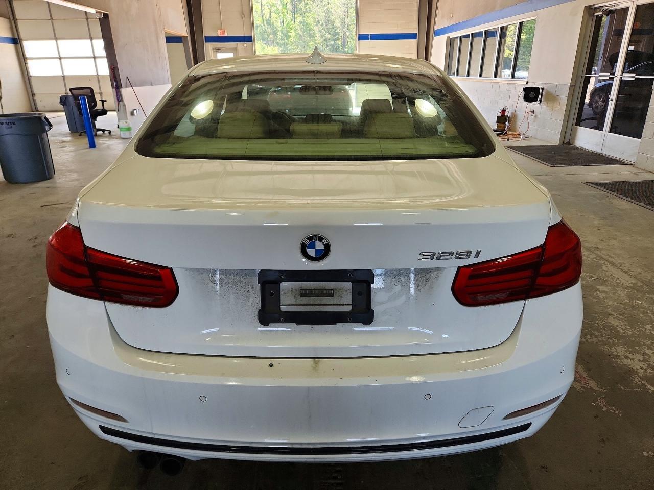 2016 BMW 3 SERIES