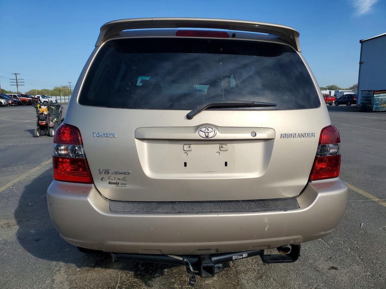 2005 TOYOTA HIGHLANDER