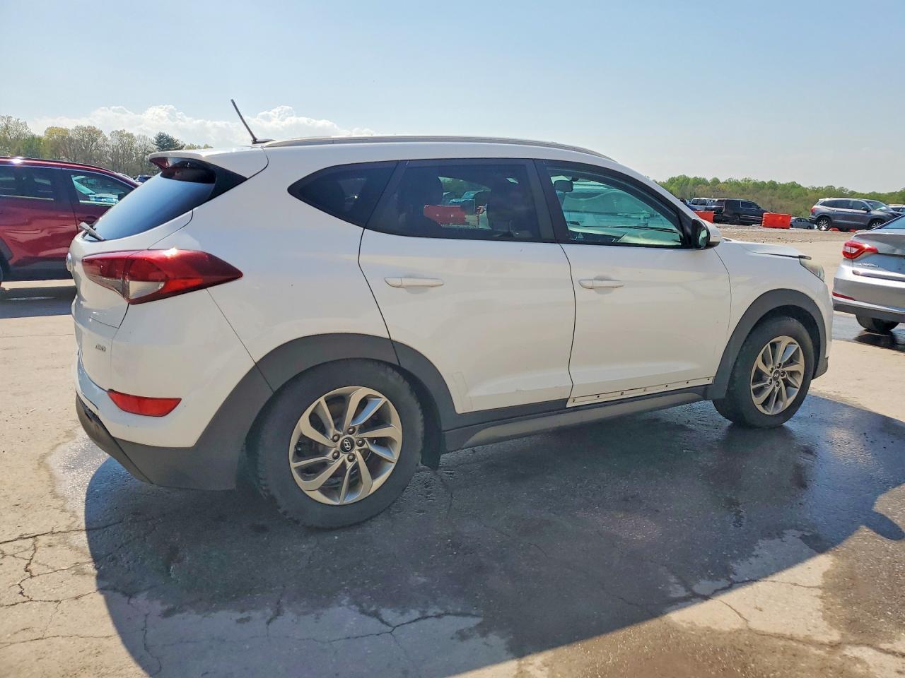 2016 HYUNDAI TUCSON