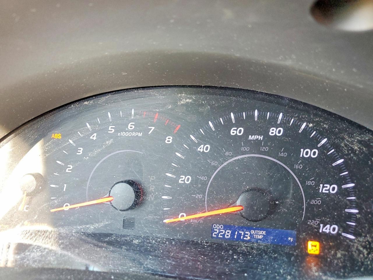 2010 TOYOTA CAMRY