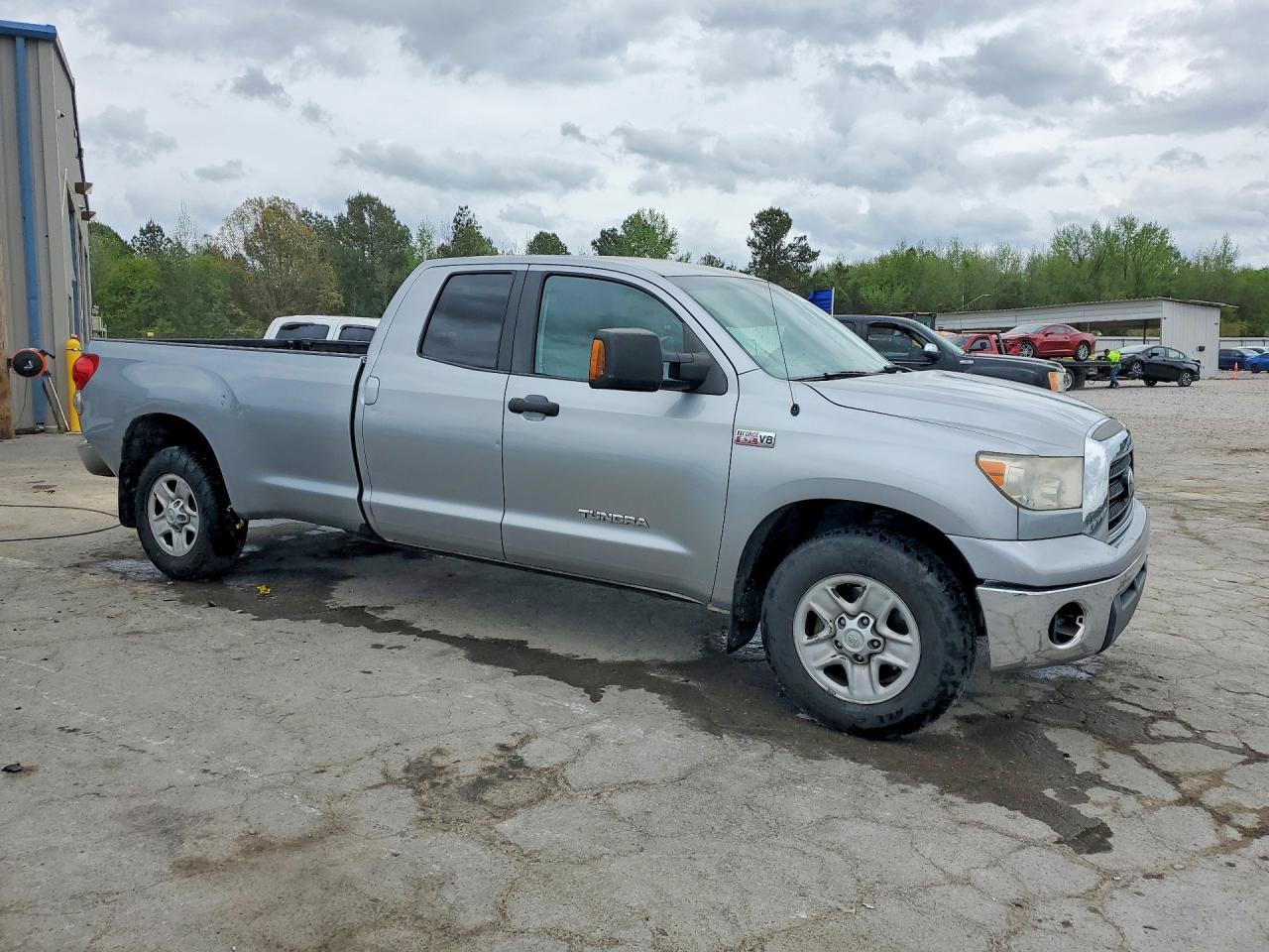 2008 TOYOTA TUNDRA