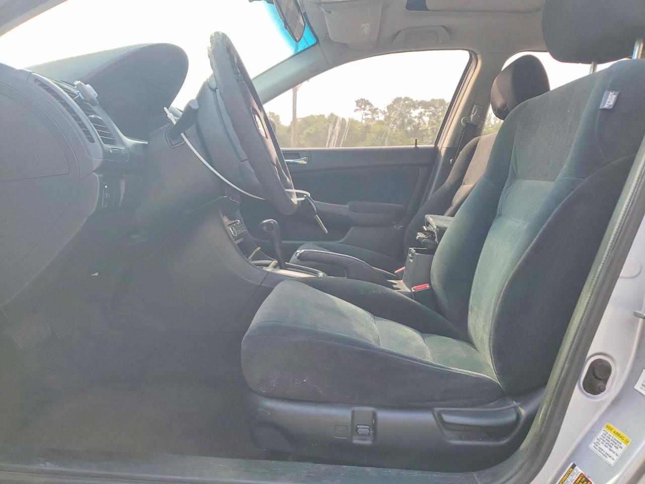 2005 HONDA ACCORD