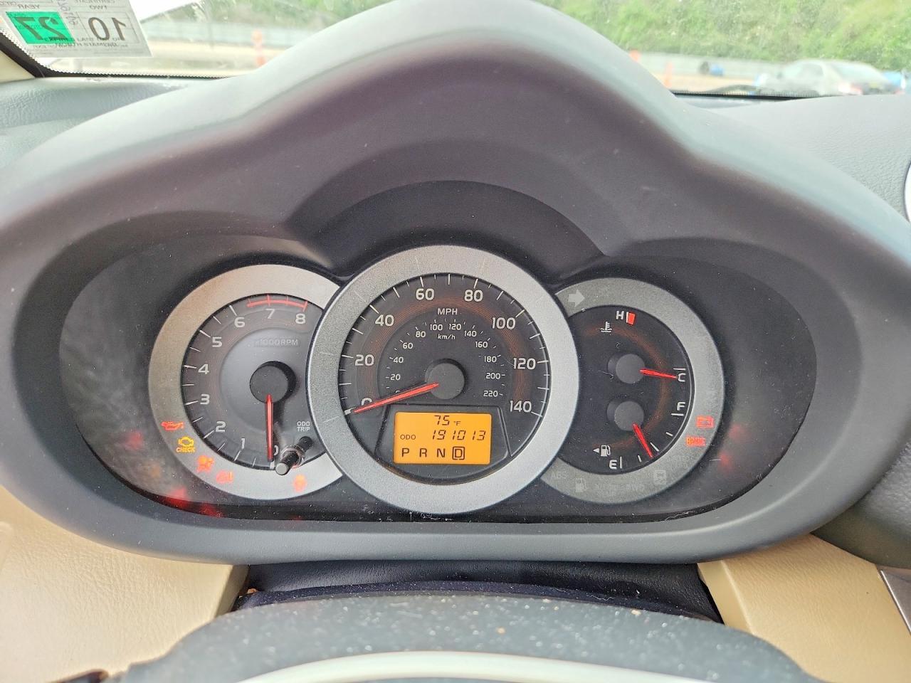2011 TOYOTA RAV4