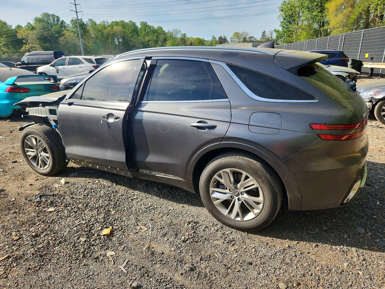 2023 GENESIS GV70