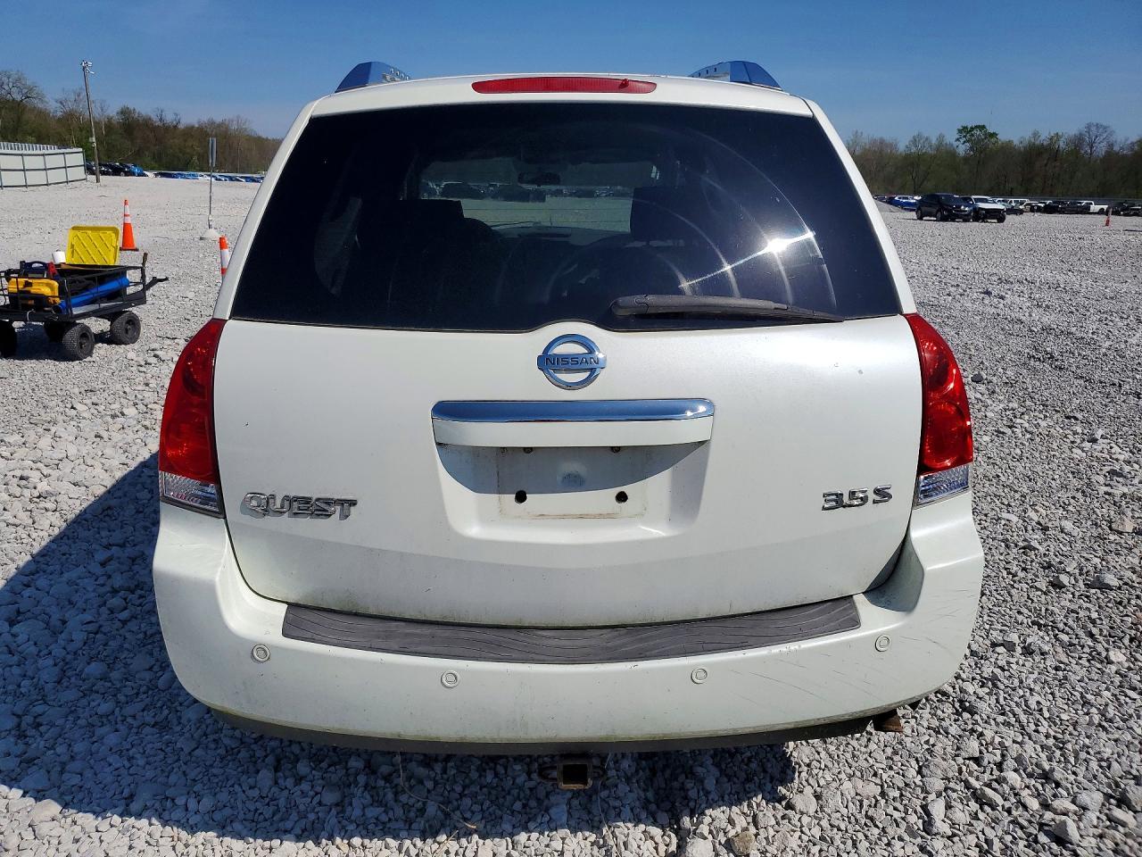 2008 NISSAN Quest