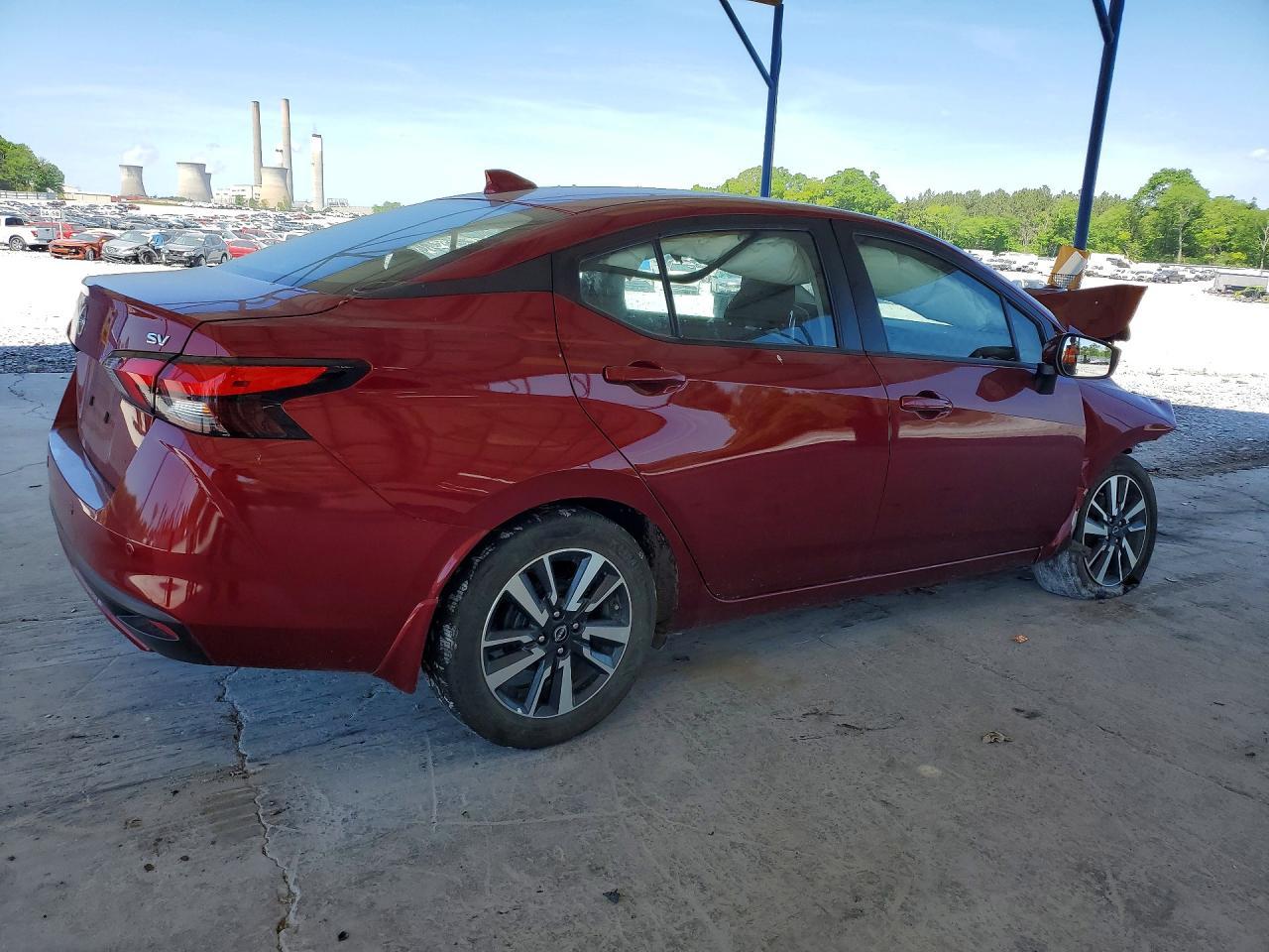 2024 NISSAN VERSA