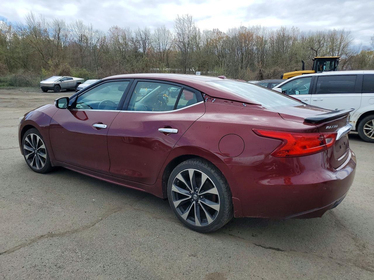 2016 NISSAN Maxima